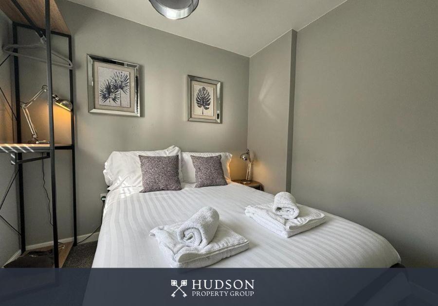 Castle Street Serviced Apartment تيلفورد المظهر الخارجي الصورة