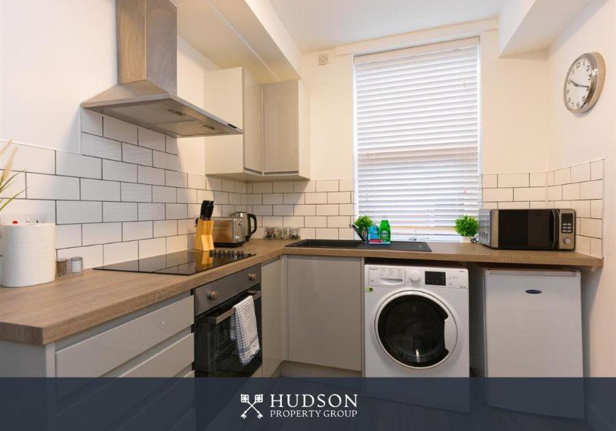 Castle Street Serviced Apartment تيلفورد المظهر الخارجي الصورة